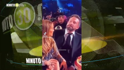 Parodiaron pelea de Ben Affleck y Jlo en los Premios Grammy
