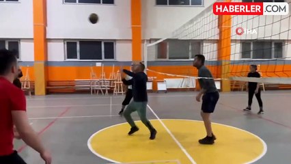 Yüksekova'da gençlerin iftar sonrası durağı İlçe Gençlik ve Spor Müdürlüğü