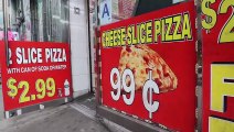 Luisito COmunica: PROBANDO PIZZAS DE $1  | ¿Cuál es la mejor?