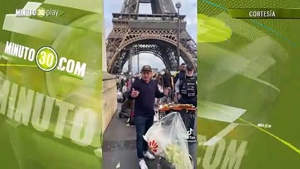 Colombiano puso puesto de comida en la Torre Eiffel