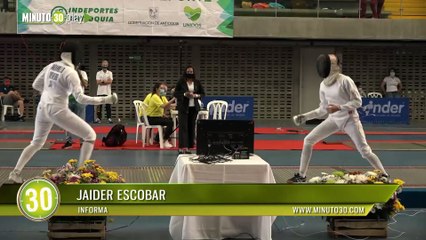 Esgrimistas colombianos se preparan para importantes competencias