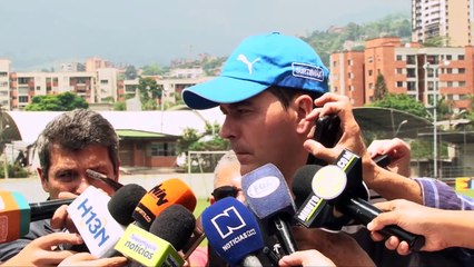 24-05-18 Isamel Rescalvo entrego parte de los jugadores que venian con molestias