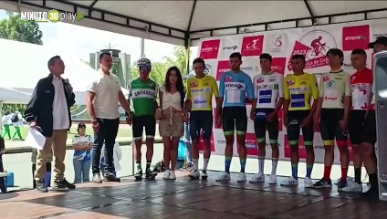 Minuto de silencio en la Clásica de Rionegro luto por Jerónimo Jaramillo final