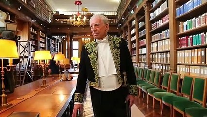 Vargas Llosa accede a la Academia Francesa con un alegato por la novela libre