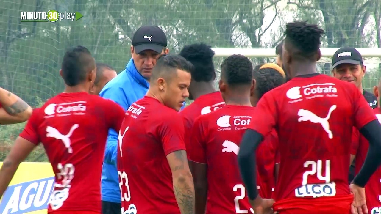 Aldo Bobadilla, con muchas tareas pendientes en el Independiente Medellín