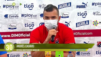 Jugadores del Medellín no quieren que Bolillo renuncie