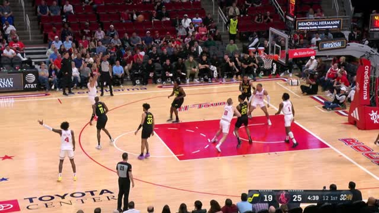 Green drops 41 as Rockets make it eight straigh...