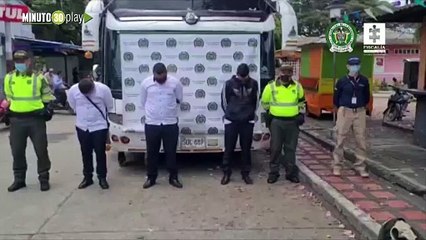 Por tráfico de migrantes envían a la cárcel a conductor, ayudante y auxiliar de un bus de servicio público