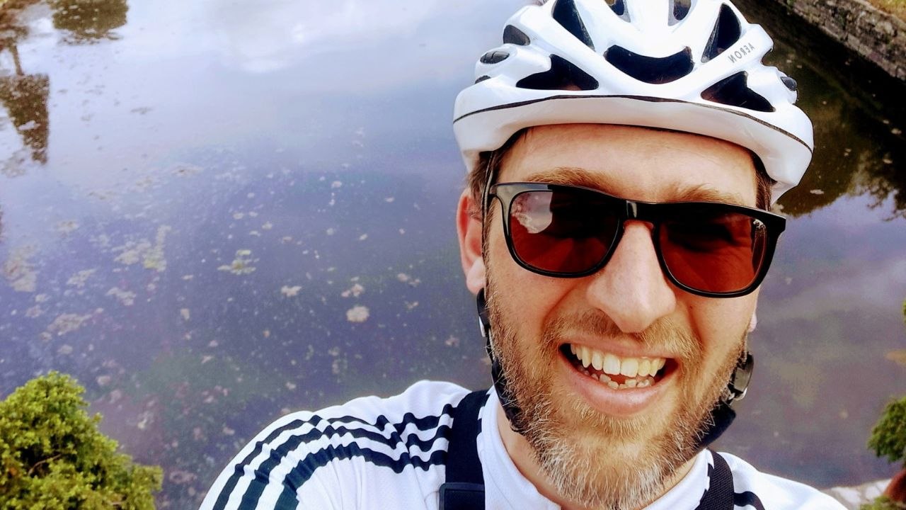 Dad completes marathon cycle tour of ALL 624 National Trust properties in the UK