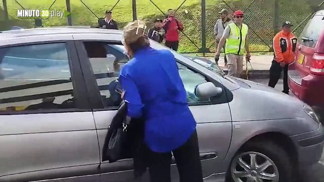 Se tiró en los grados del hijo Conductor arrolló a varias personas en el Movistar Arena en Bogotá