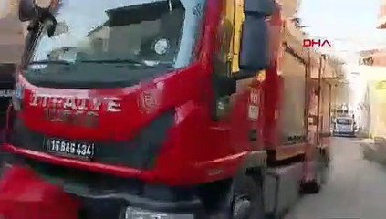 Cezaevinden çıktı, ablasını bıçakla rehin aldı