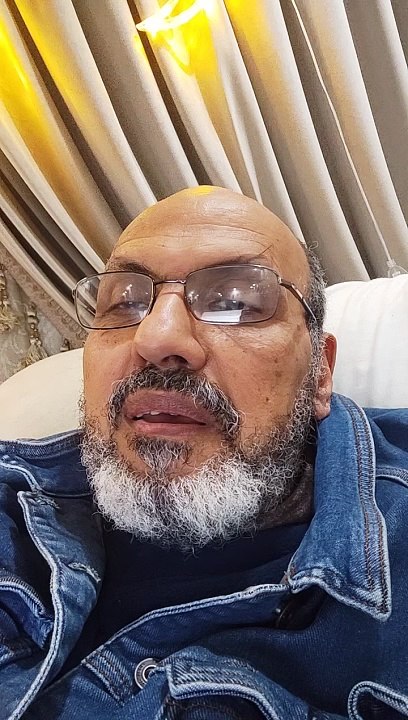 سُبْحَانَ الَّذِي أَسْرَىٰ بِعَبْدِهِ لَيْلًا مِّنَ الْمَسْجِدِ الْحَرَامِ