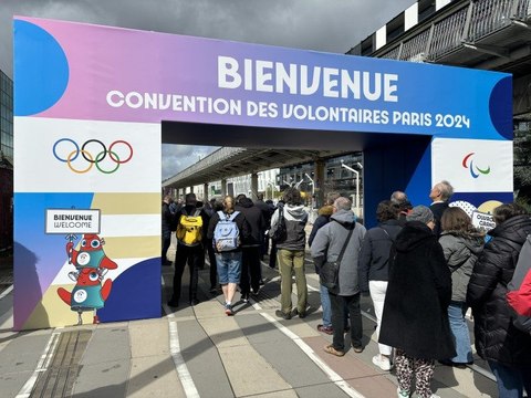Cyclisme - Paris 2024 - La Convention des volontaires de Paris 2024 a réuni 40 000 volontaires dans une ambiance de fête à Paris La Défense Arena à Nanterre