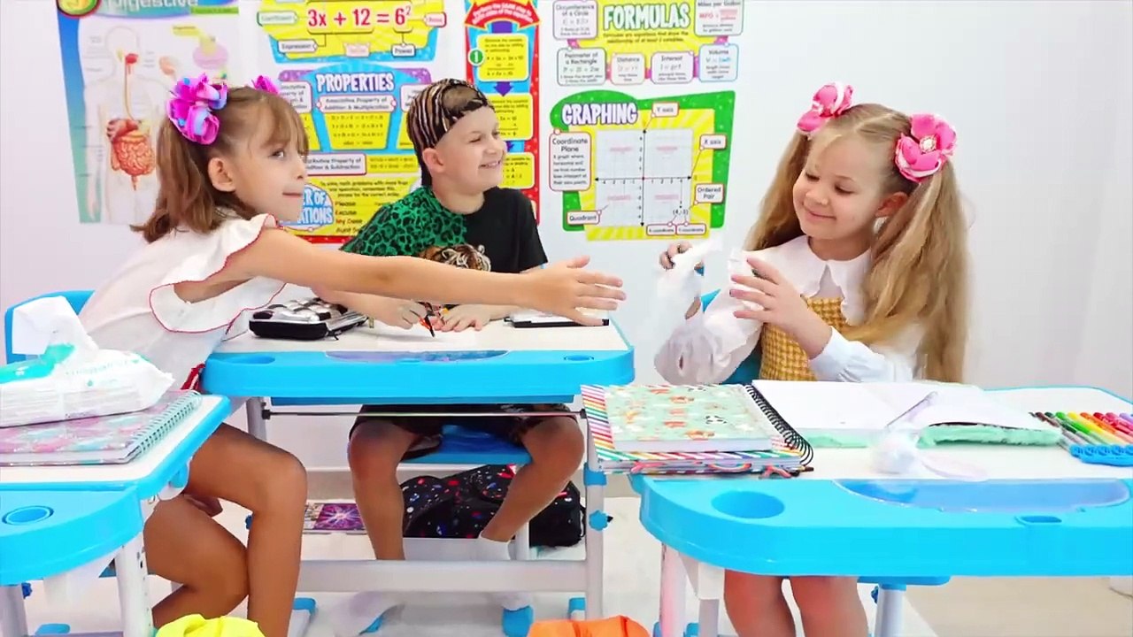 Roma and Diana Back to School stories for kids