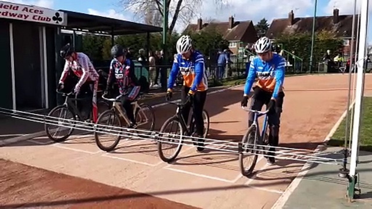 Wednesfield Aces  cycle speedway open day.