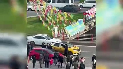 Tartıştığı polislerin üzerine araç sürüp yaşlı adama çarptı