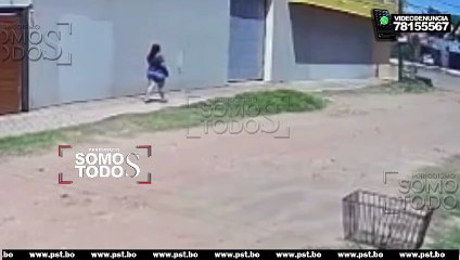 UNA MUJER ES ATRACADA POR ASALTANTES EN MOTOCICLETA