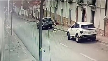 Una patrulla y una ambulancia chocan en Sucre en medio del Censo