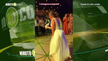 Novia cambia ramo de flores por juguete sexual y usuarios reaccionan Por ese sí me peleo