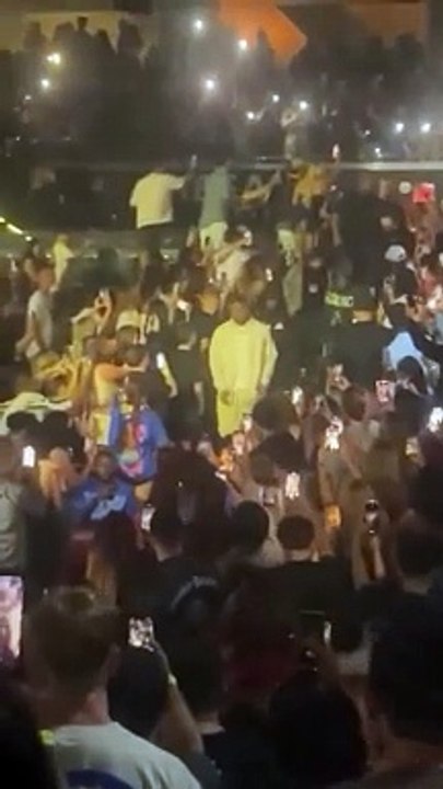 Drake came out to Future's "My Savages," before his show