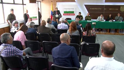 16-10-18 Gobernacion de Antioquia refuta nexos actuales con el denominado Zar del Aguardiente