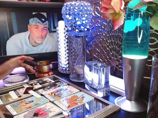Armon Warren Tarot Reading and Drama Exposed
