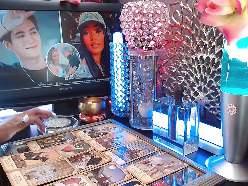 Celebrity Gossip Tarot Reading