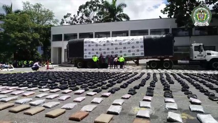 19-09-18 En 1100 millones de pesos esta avaluado cargamento de marihuana que fue incautado en Medellin