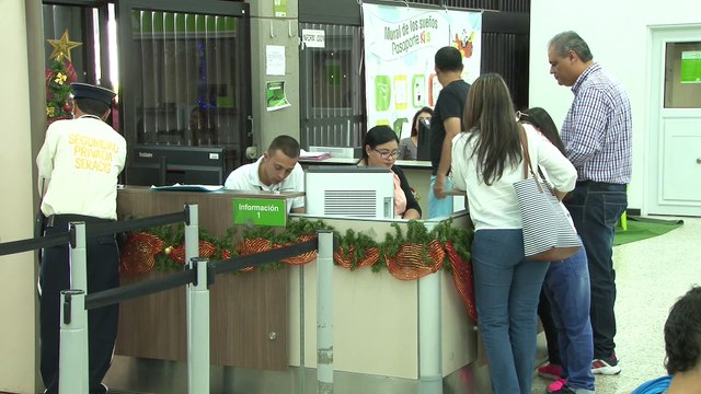 03-01-17 Entre 2000 y 4000 aumento el precio de los pasaportes en Antioquia