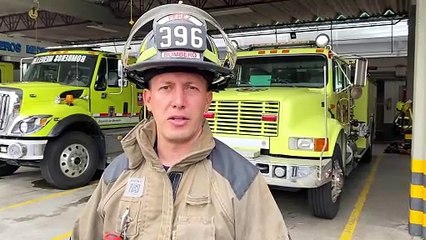 Bombero sobre animales rescatados en Medellín