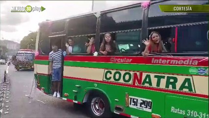 Buses decorados Av. Colombia