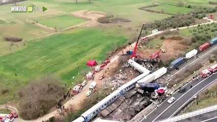 Al menos 36 muertos en el peor choque de trenes en 10 años en Europa