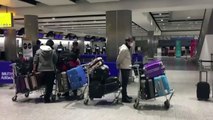 Los Viajeros  esperan a que Inglaterra termine la cuarentena