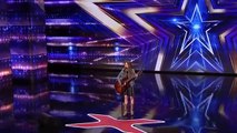 Teenager Kenadi Dodds Impresses Judges with an Original Country Song