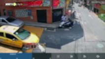Qué ladrones más torpes Vea como no pudieron llevarse una moto en Medellín