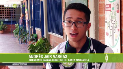 10-07-19 Cuatro estudiantes de Medellín ultiman detalles para su viaje a China, participarán en un concurso de robótica