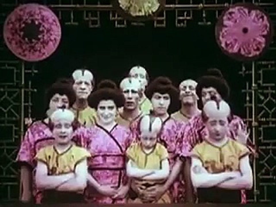 Kiri-Kis (1907) | Кирики, японские акробаты | Les équilibristes japonais | Juegos chinos | Color