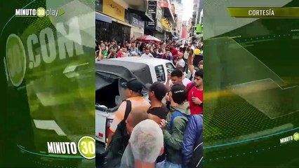 Comerciantes del Opera no dejaron realizar operativo