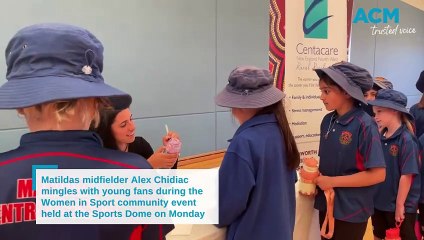 Matildas star Alex Chidiac visits Tamworth