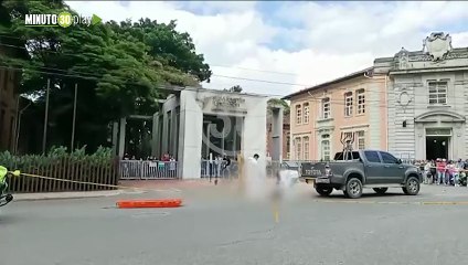 De un tiro en el cuello mataron a un hombre a la entrada del Hospital San Vicente Fundación