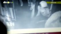 Qué liso Ladrón se hizo pasar por pasajero y le vació los bolsillos a un conductor