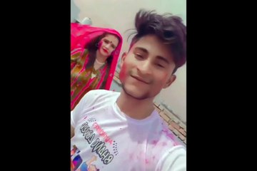 Video: सीमा हैदर ने होली पर 'जोगी जी' गाने पर मटकाई कमर, अदाएं देख लट्टू हो गए सचिन