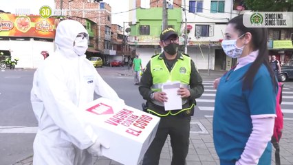 Qué buena Policía Metropolitana lanza campaña sobre la vacuna contra el covid-19