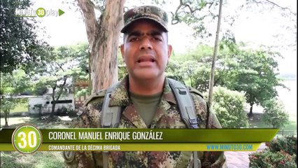 Secuestró a un campesino para huir de los soldados pero no pudo