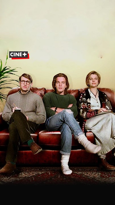 3,5 raisons de regarder Petits Meurtres entre amis !