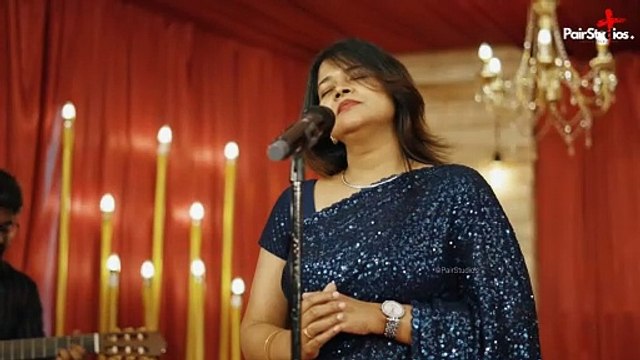 Vaijayanthi Rajasingh - Yesu Ennum Naamathirkae(Lyrical Video)