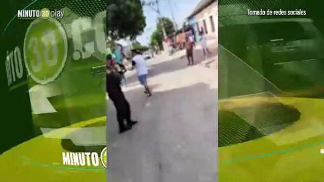 Siembra lo que cosecha policías le dispararon a un sujeto en la pierna por amenazarlos con tirarles piedras