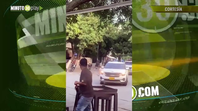 Se llevaron 10 millones en Video quedó el momento en que delincuentes atracan a mano armada