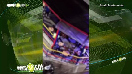 Se tiraron sillas y botellas fuerte riña en un bar en Santa Bárbara