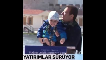 Çocukları bile alet ediyor! Yok böyle kıvraklık! Ekrem’i hâlâ tanıyamayanlar izlesin